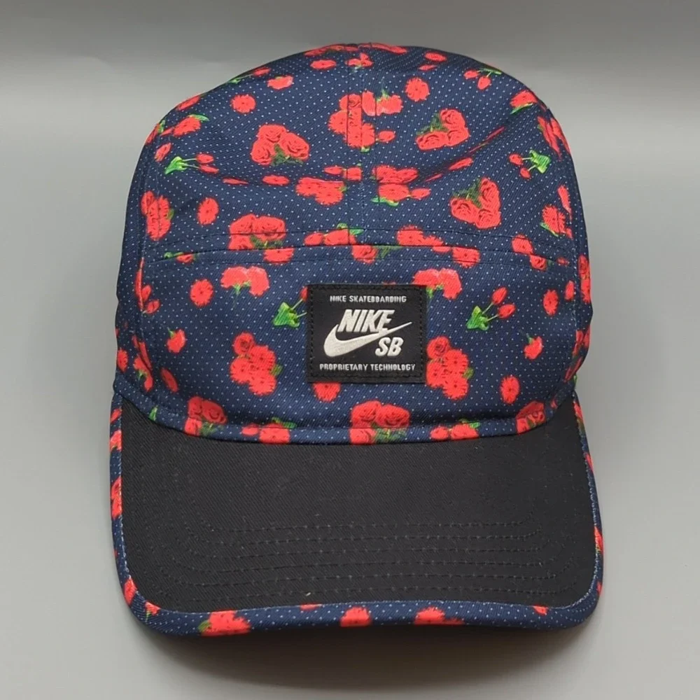 Nike SB 5 Panel Hat Cap OSFM Skateboarding Roses Floral Strapback All Over Print